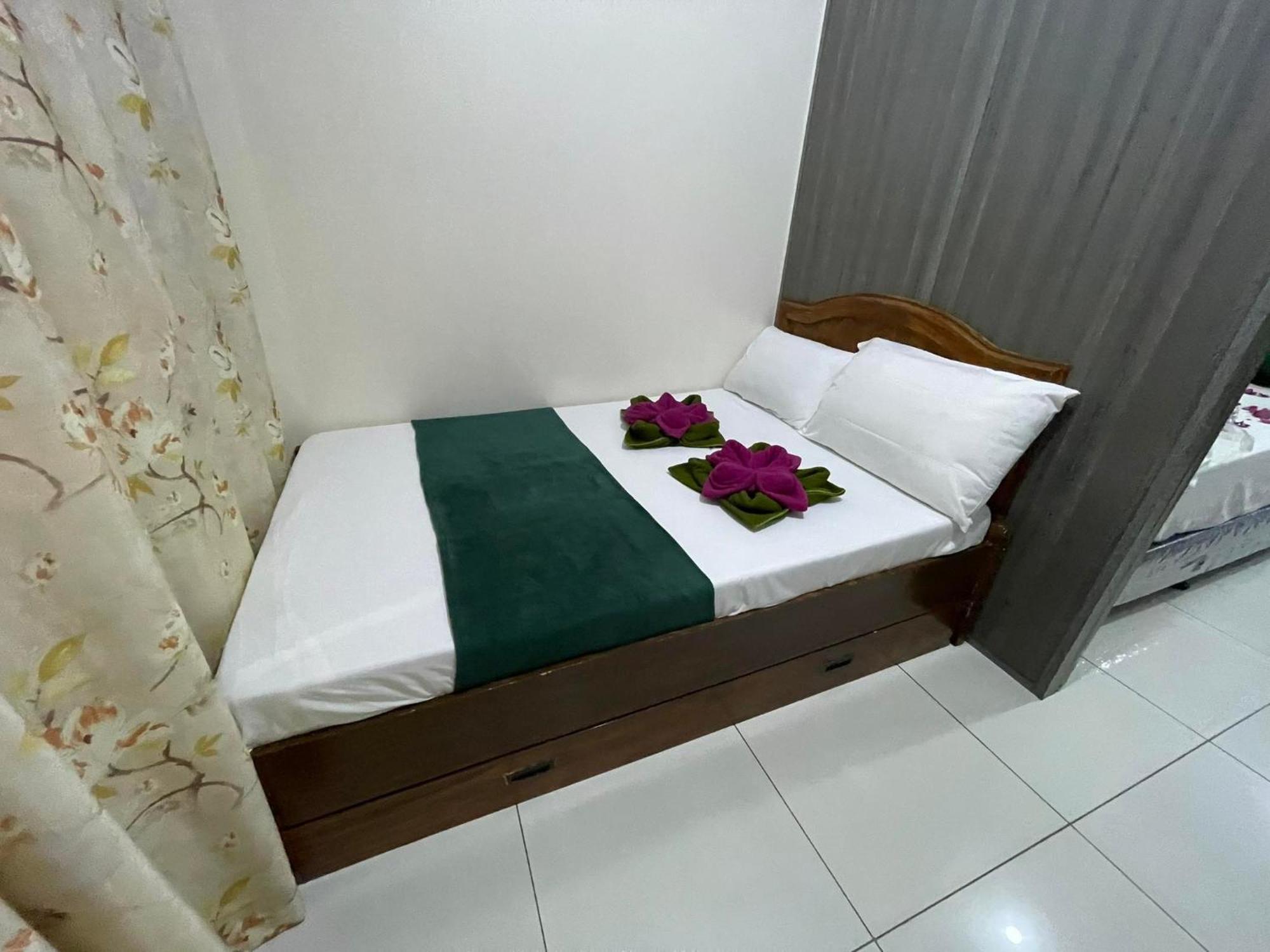 Green Residences Staycation By Pbyy Μανίλα Δωμάτιο φωτογραφία